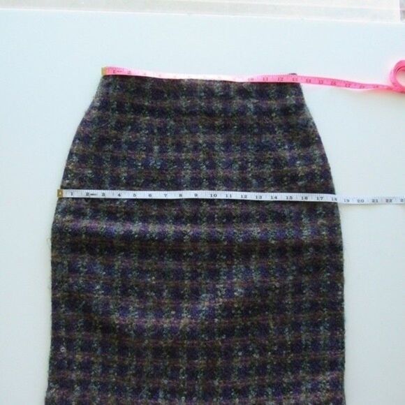 Ann Taylor Vintage Wool Boucle Plaid High Waisted Pencil Skirt - Picture 7 of 10